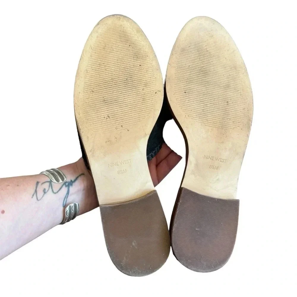 Nine West Black Suede Leather Tasseled Flat Mules Womens size 8.5 - Picture 12 of 13